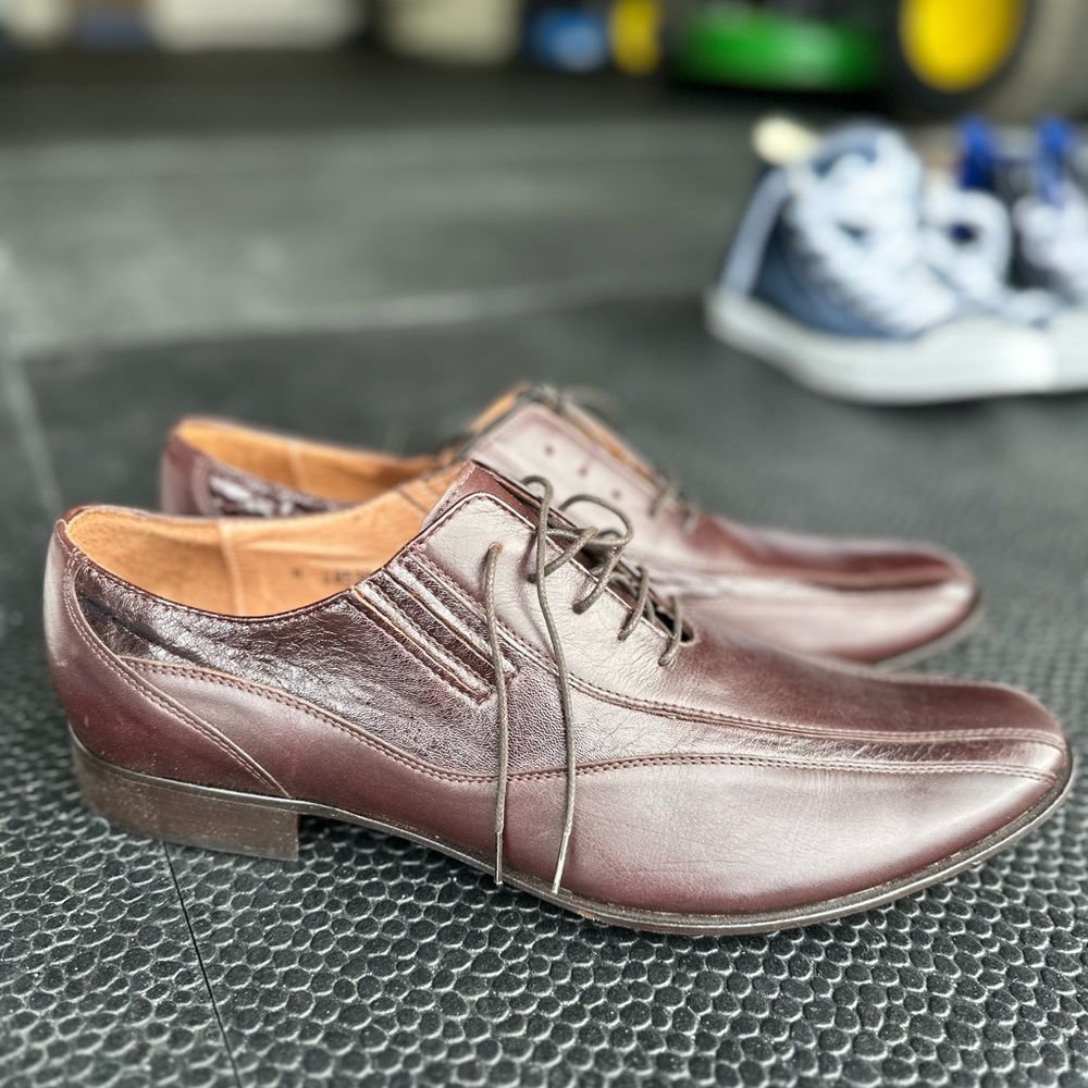 Borovo Men’s Leather Dress Shoes